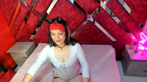 horny_rouse online show from August 12, 10:06 am