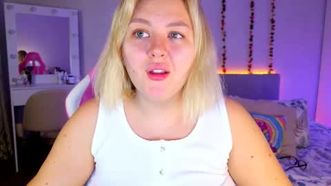 HornyCakee online show from May 17, 2:12 am