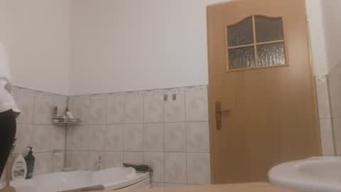 hornydavid_00 online show from August 14, 6:22 pm