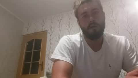 hornydavid_00 online show from August 14, 7:50 pm