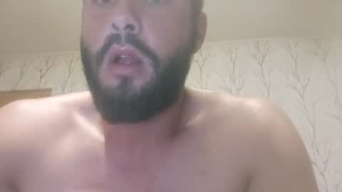hornydavid_00 online show from August 14, 10:35 pm