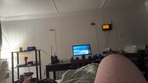 hornyguy184445 online show from August 14, 5:55 am