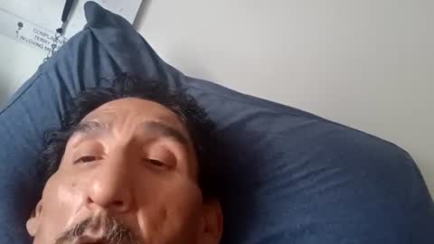 hornyguy_2019 online show from July 2, 1:39 am