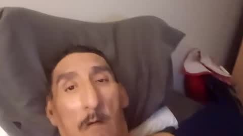 hornyguy_2019 online show from August 8, 6:57 am
