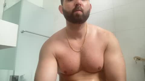 hornygymboyy online show from June 25, 11:35 am