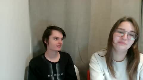 Alisa and Mike online show from May 2, 9:41 pm