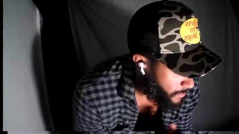hornylightskin1999 online show from June 30, 5:30 am