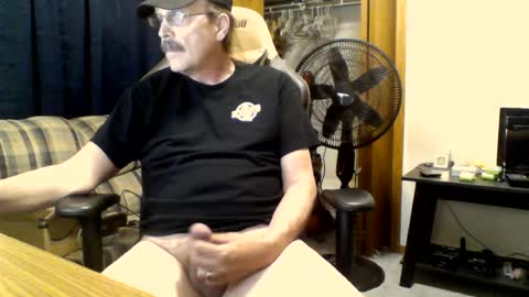 hornymanwi online show from July 22, 12:29 pm