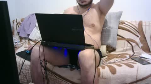 hornymonkey991 online show from August 14, 2:37 am