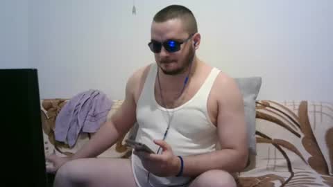 hornymonkey991 online show from August 14, 6:11 pm