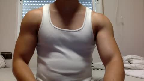 hornyspaniard93 online show from August 8, 3:56 pm