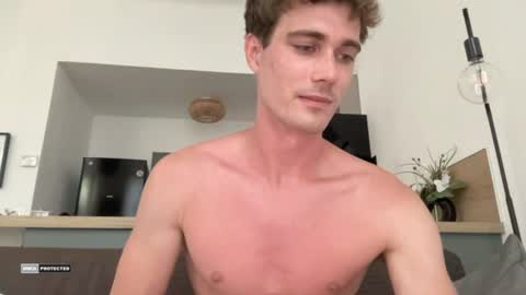 Travis online show from July 9, 9:36 am