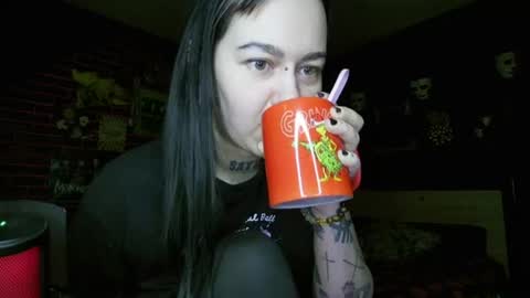 Messalina Horror online show from August 14, 5:49 pm