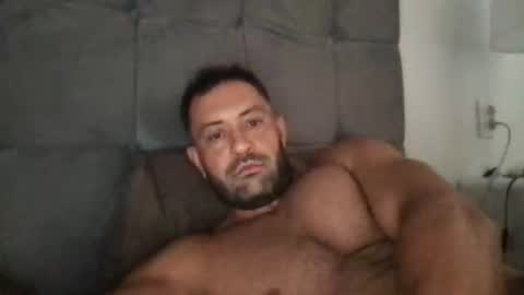 Chriss90 online show from August 7, 8:47 am