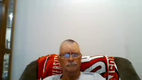 hot4tightholes online show from August 17, 12:43 pm