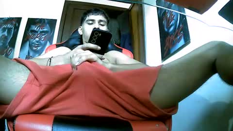 hot__mechanic online show from August 12, 3:58 pm