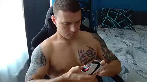 hot_cap_77 online show from August 1, 7:36 am