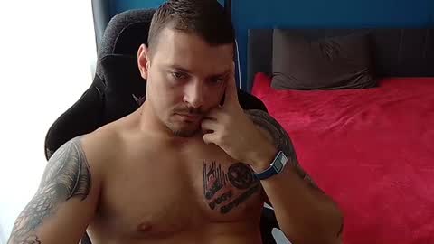hot_cap_77 online show from August 15, 9:24 am