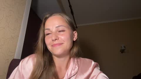 hot_chance_ online show from August 7, 4:18 pm