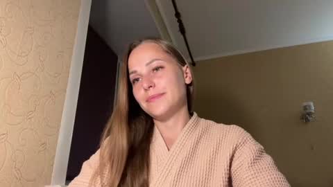hot_chance_ online show from August 10, 3:13 pm