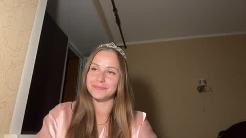 hot_chance_ online show from August 11, 8:00 pm