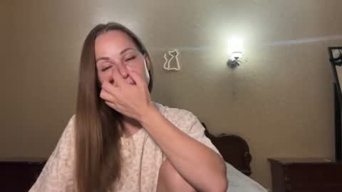 hot_chance_ online show from August 15, 2:21 pm