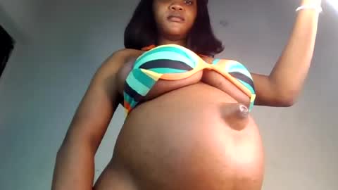 Zarah online show from August 8, 3:23 pm