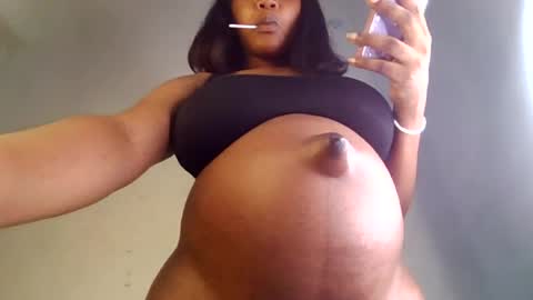 Zarah online show from August 10, 3:13 pm