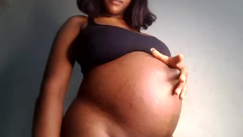 Zarah online show from August 14, 1:42 am