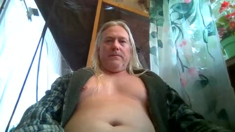 hot_cock_dancer online show from June 29, 1:42 am