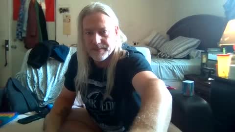hot_cock_dancer online show from August 17, 10:26 pm