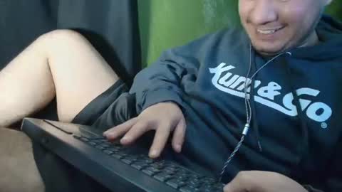 hot_guy36 online show from August 1, 4:18 am