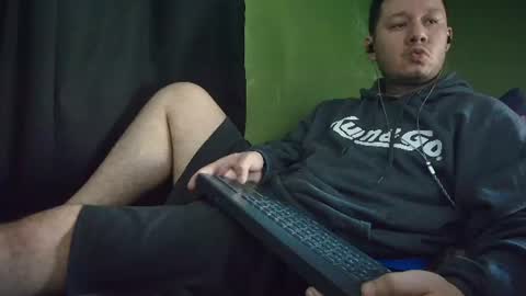 hot_guy36 online show from August 2, 2:13 pm