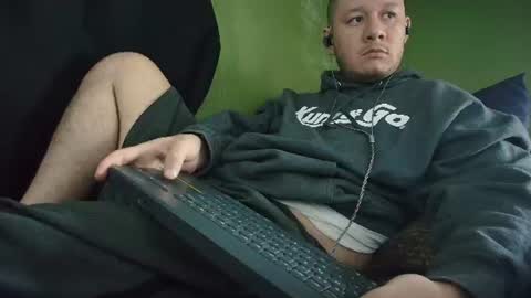 hot_guy36 online show from August 9, 3:24 pm