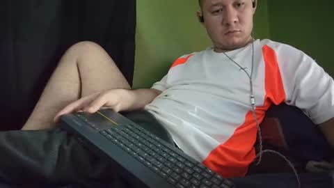 hot_guy36 online show from August 10, 3:02 pm