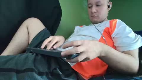 hot_guy36 online show from August 10, 4:19 pm