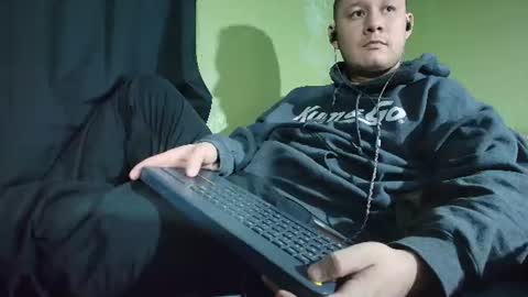 hot_guy36 online show from August 12, 1:41 am