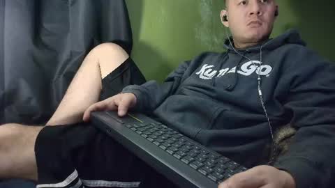 hot_guy36 online show from August 12, 3:09 am