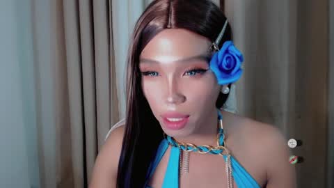 hot_khianna online show from July 30, 4:03 pm