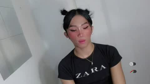 hot_khianna online show from August 14, 7:28 pm