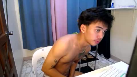 hot_kianxx online show from June 7, 12:49 am
