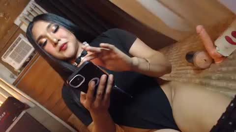 hot_kitty2 online show from July 8, 6:45 pm