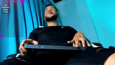 Alejandro online show from August 10, 5:36 pm