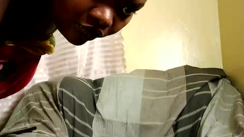Linah online show from March 10, 3:42 pm