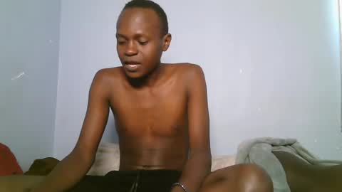 hot_me25 online show from July 6, 12:52 pm