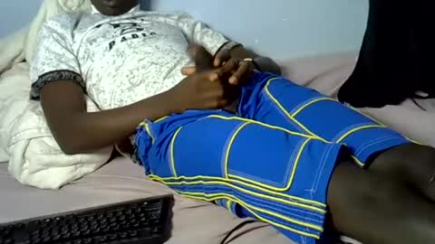 hot_me25 online show from July 9, 11:26 am