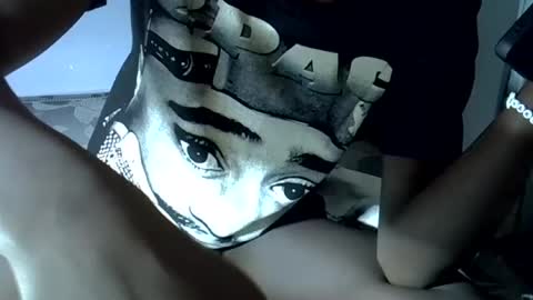 hot_me25 online show from July 13, 5:25 am