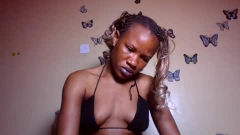 hot petite100 online show from July 29, 2:07 am