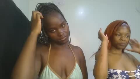 Petite online show from August 15, 5:00 am
