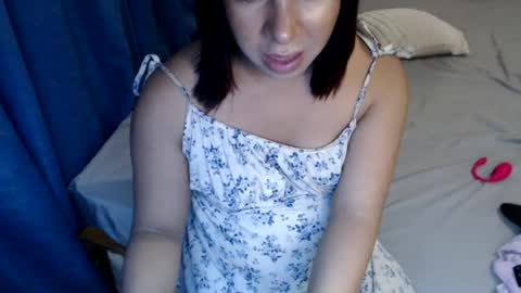 roxanne online show from September 6, 6:52 am